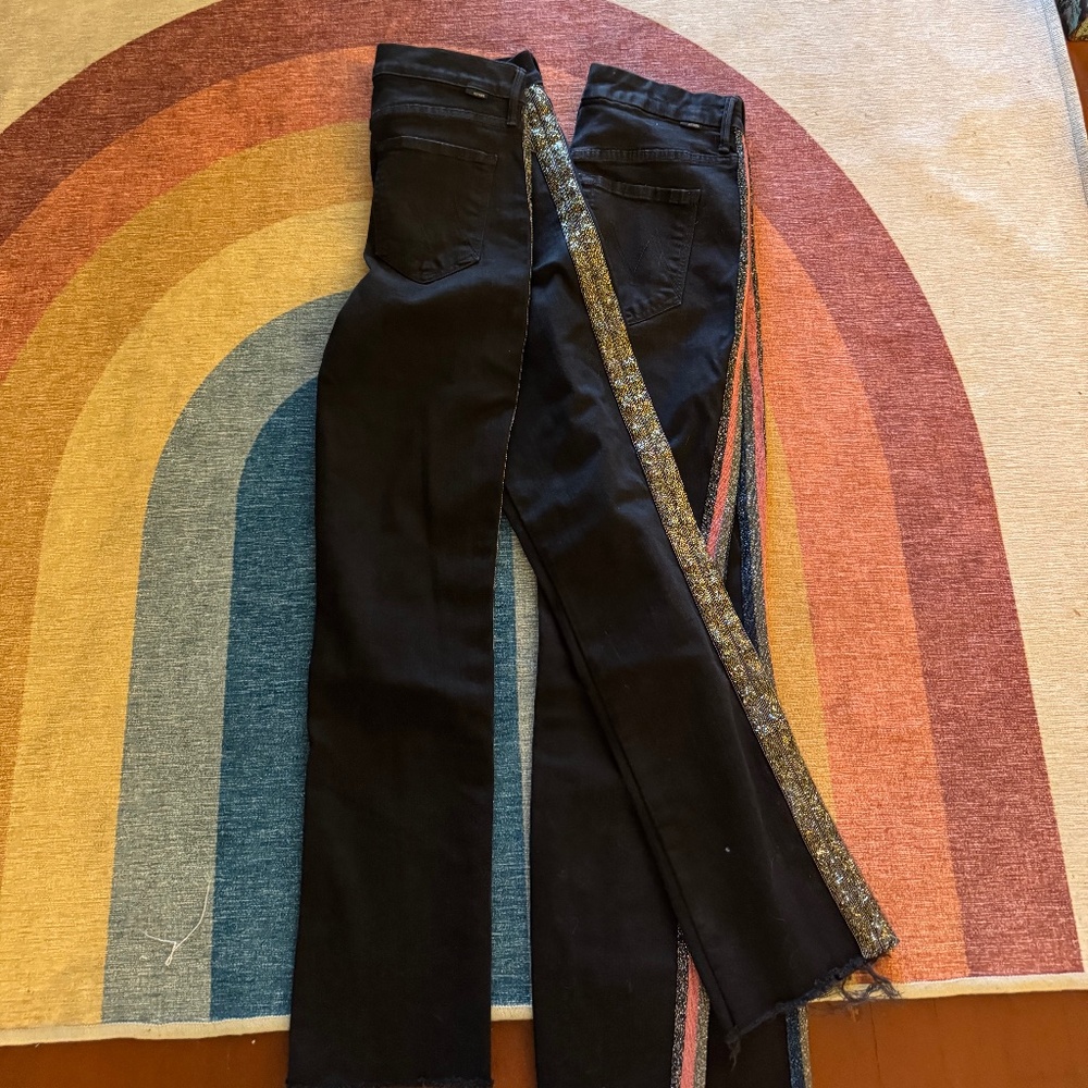 Mother Jeans: Guilty Flash - Rascal Ankle Fray